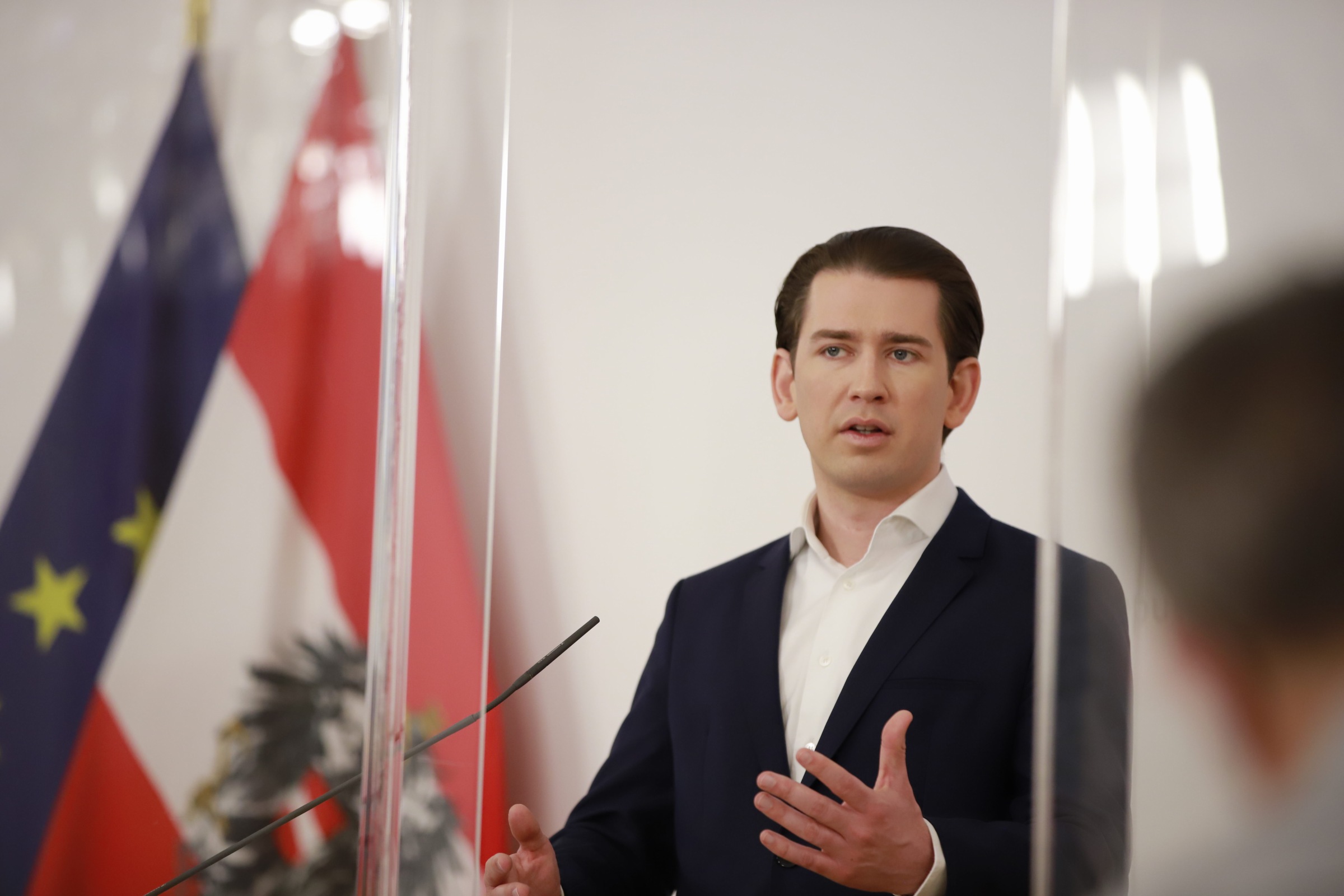 Sebastian Kurz podnio ostavku na mjesto austrijskog kancelara!