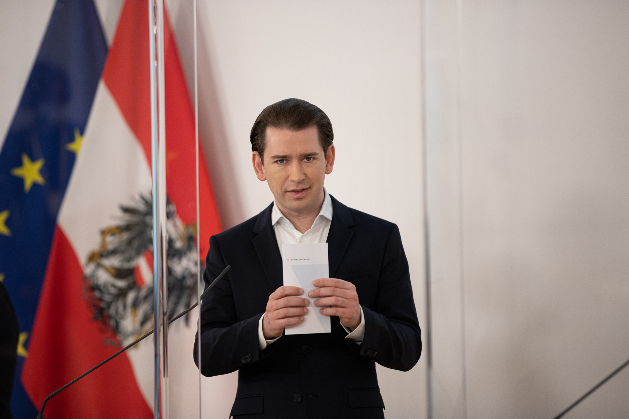 “ODSKOČNA DASKA” U AUSTRIJI: Kurzova vlada s 300 milijuna eura upošljava 50.000 dugo nezaposlenih