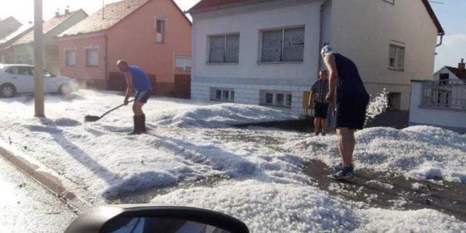 POGLEDAJTE RAZMJERE ŠTETE: Tuča veličina oraha u požeškom kraju uništila mnoge automobile, obiteljske kuće….