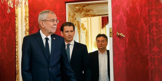 Kancelar Kurz: Vlada funkcionira i voljna je funkcionirati. Predsjednik Van der Bellen: Ovo je kriza vlade, ne i države”