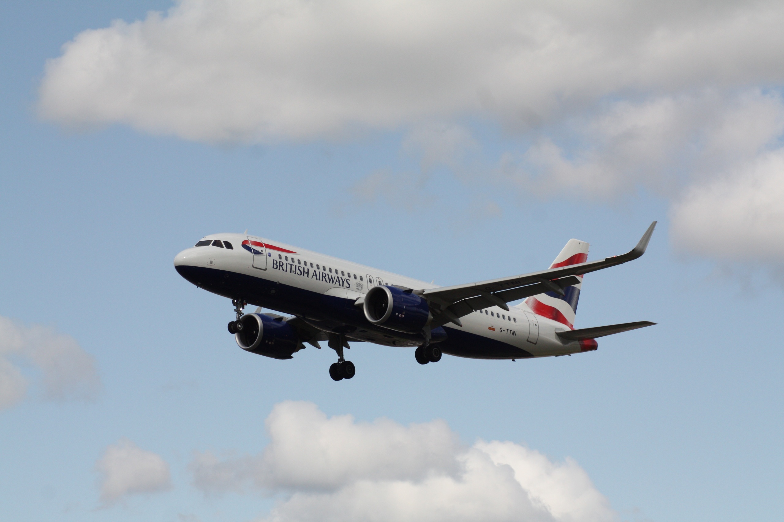 Zbog nestašice radnika British Airways otkazuje još tisuće letova