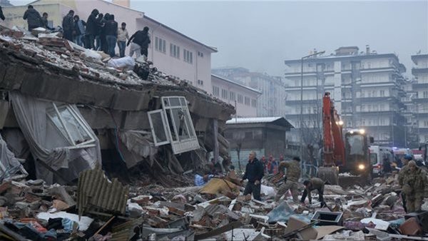 U Turskoj počelo prvo veliko suđenje zbog urušavanja zgrada u potresu